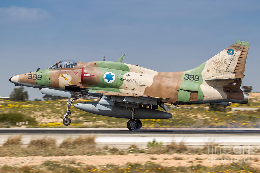 Israel Air Force A-4 Skyhawk Photograph by Nir Ben-Yosef