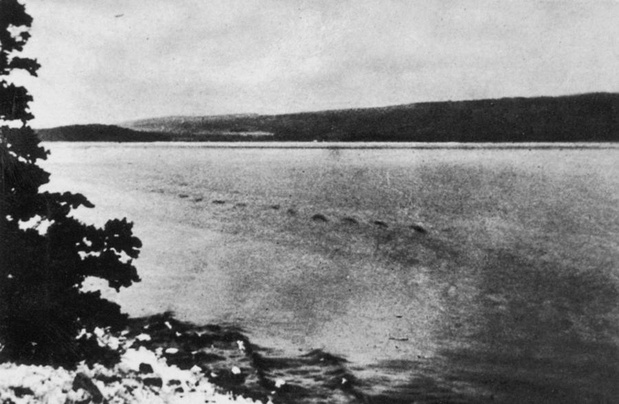 Loch Ness Monster, 1934 #3 Photograph by Granger