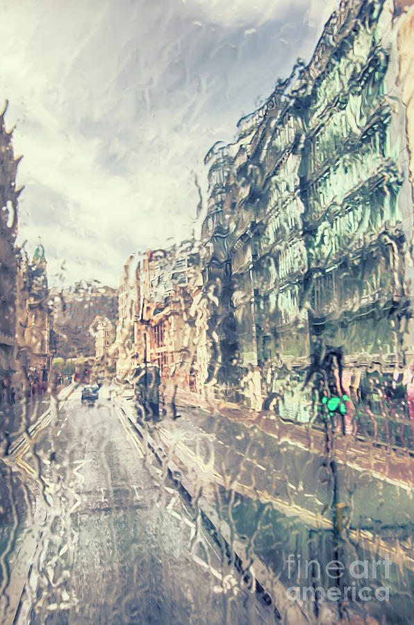 London in rain #3 Photograph by Ariadna De Raadt
