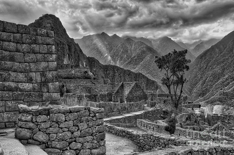 Macchu Picchu #5 Photograph by Colin Woods