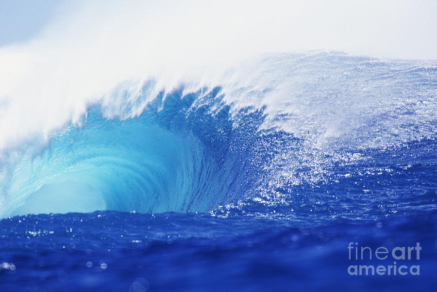 Perfect Wave At Pipeline #3 Photograph by Vince Cavataio - Printscapes