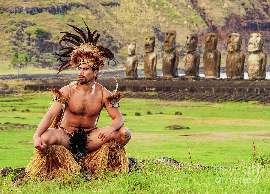 Rapa Nui Traditional Clothing