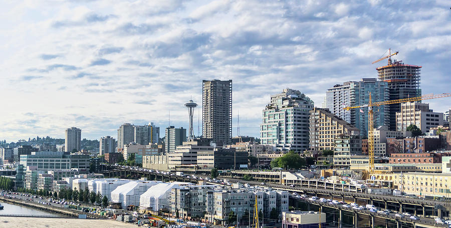 Seattle Skyline 14n Photograph by Cathy Anderson