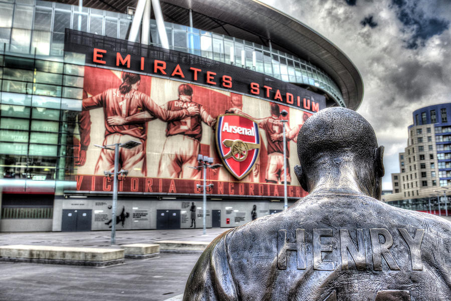 Thierry Henry Photograph - Thierry Henry Statue Emirates Stadium #3 by David Pyatt