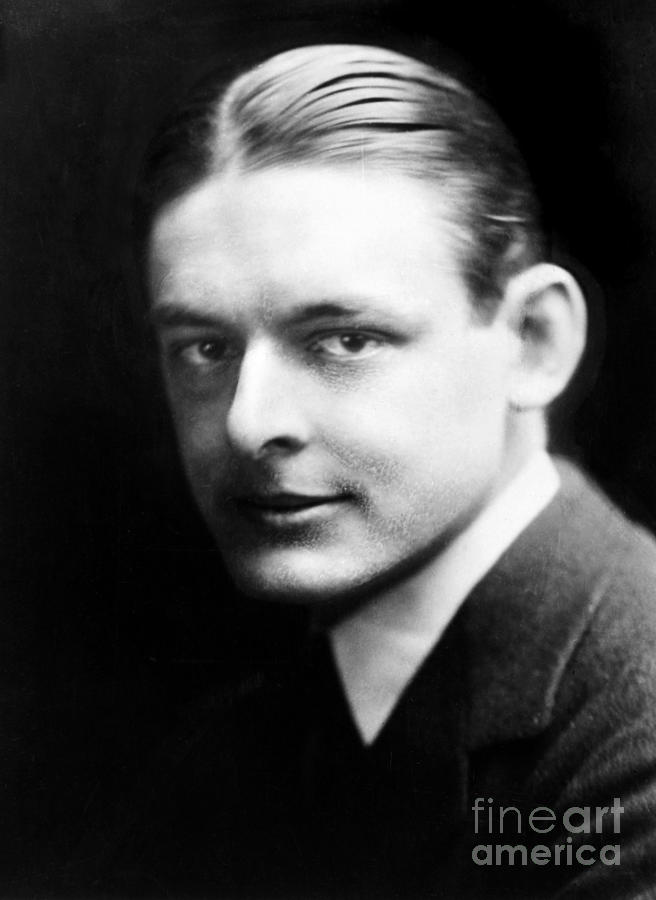 T.s. Eliot (1888-1965) #3 Photograph by Granger
