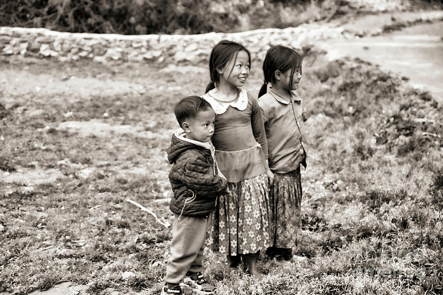 3 Vietnamese Children Fields of Ha Giang  Photograph by Chuck Kuhn