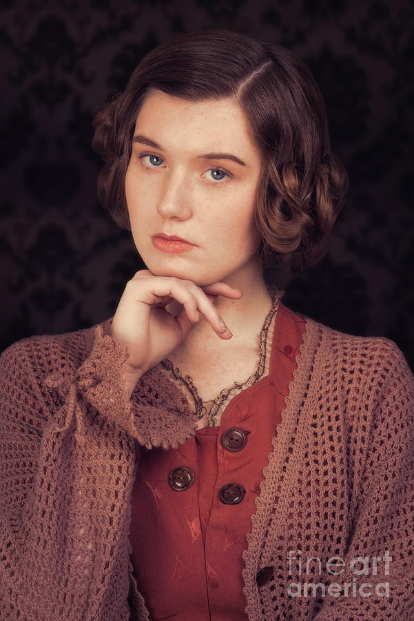 Woman In Period Costume Photograph By Amanda Elwell 7388