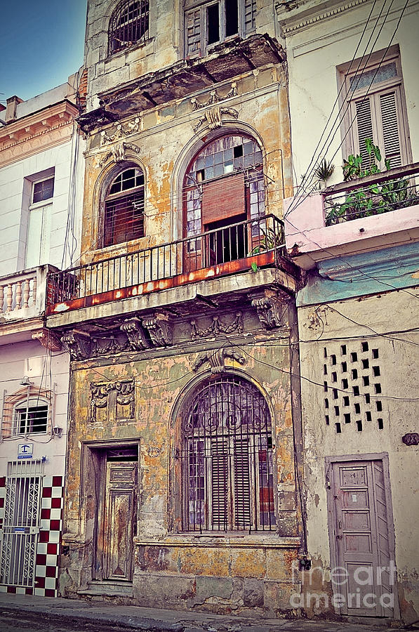 City Photograph - Havana Cuba #49 by Chris Andruskiewicz