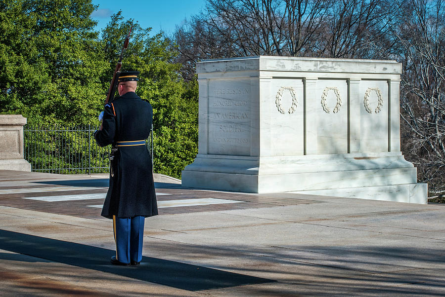 3897- Unknown Soldier Photograph