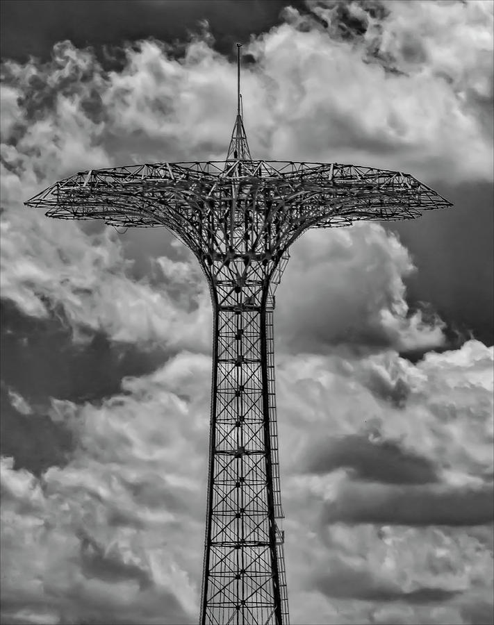Coney Island Parachute Jump #4 Photograph by Robert Ullmann