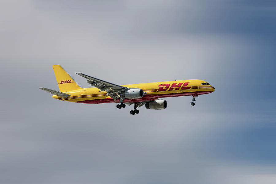 Dhl Mixed Media - DHL Boeing 757-236 PCF #4 by Smart Aviation