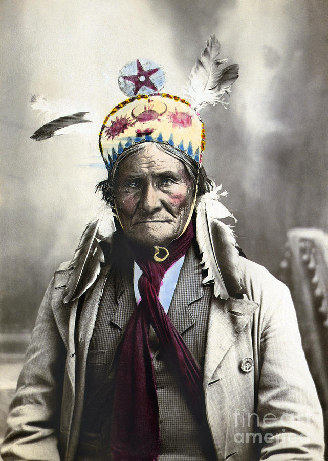 Geronimo (1829-1909) #4 Photograph by Granger