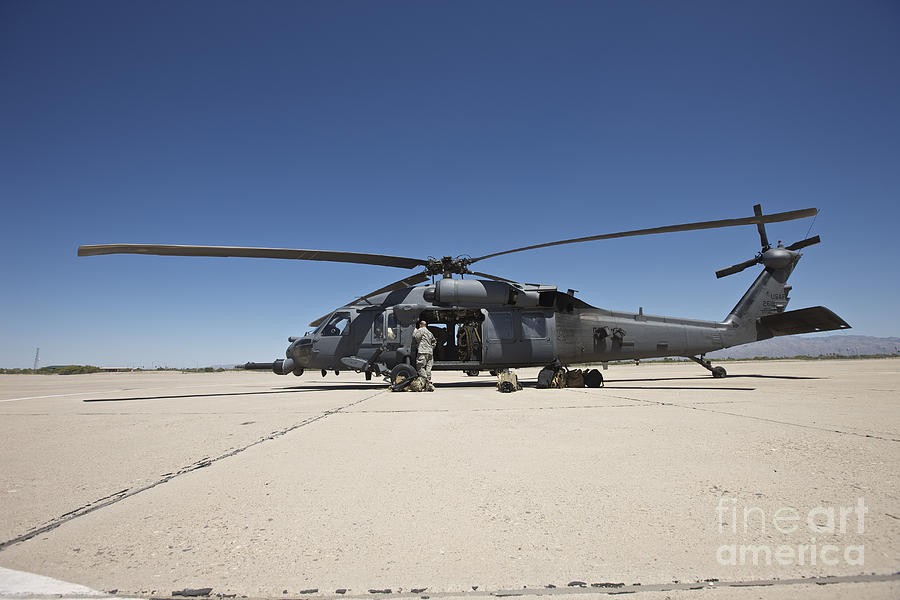 Hh-60g Pave Hawk With Pararescuemen #4 Photograph by Terry Moore