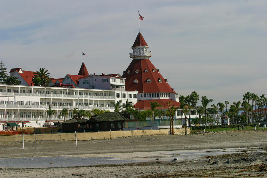 Hotel Del Coronado 06 Photograph by Perry Faciana - Fine Art America