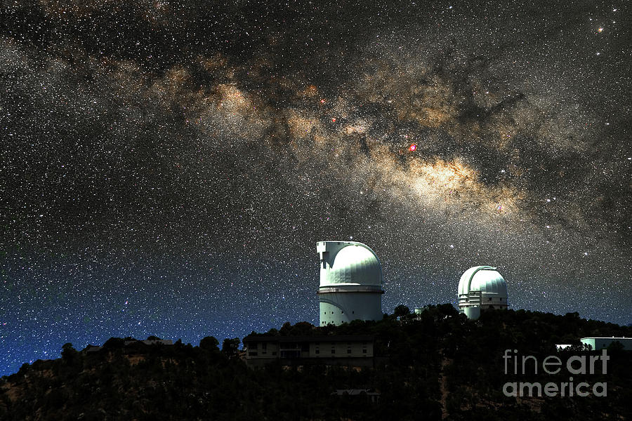 Mcdonald Observatory Photograph by Larry Landolfi