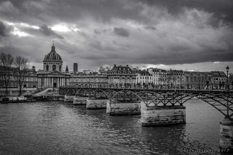 Pont des Arts Paris #5 Photograph by Henri Irizarri