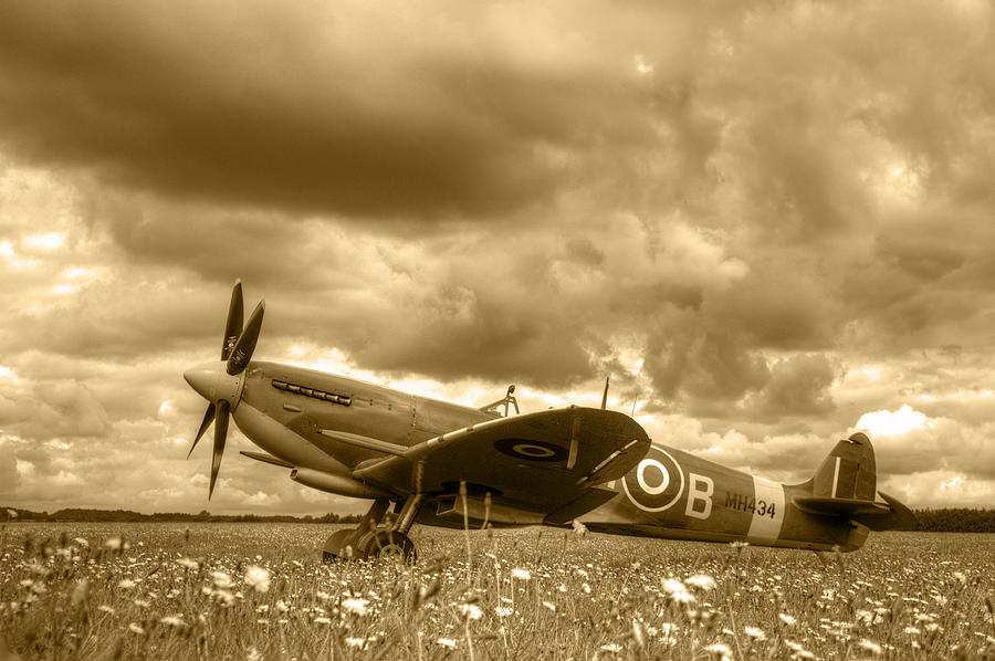 Spitfire Photograph - Spitfire Mk IXB #4 by Chris Day