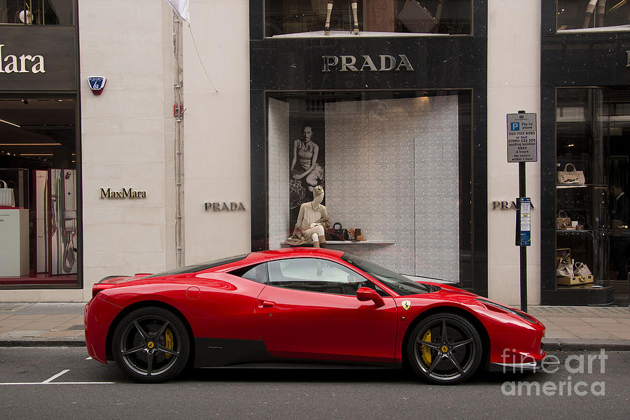 458 London Photograph by Roger Lighterness