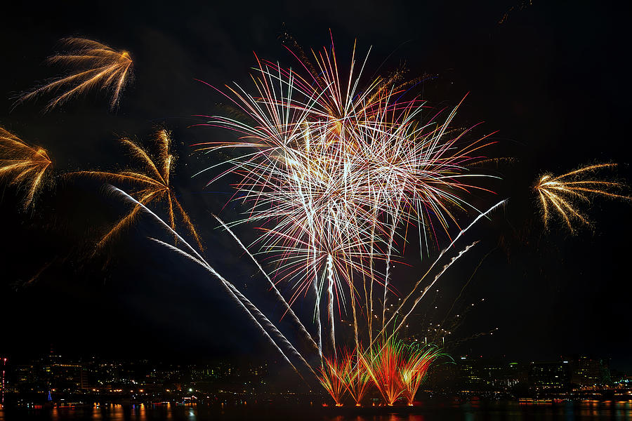 4th of July Fireworks Display from the Barge Portland Oregon Photograph by David Gn