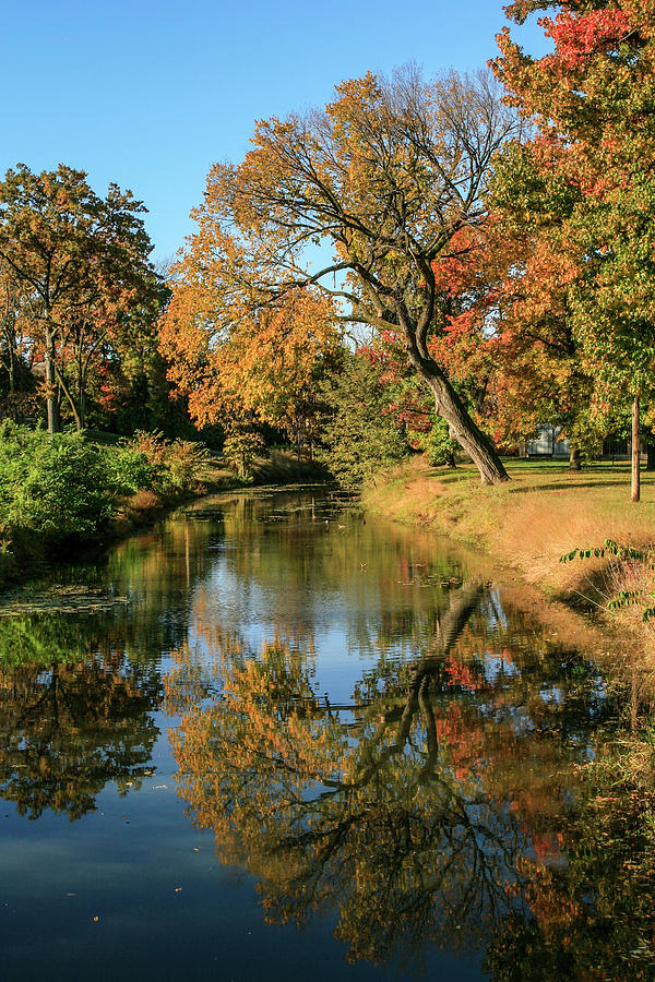 Autumn In Forest Park St Louis Missouri Photograph by Garry McMichael