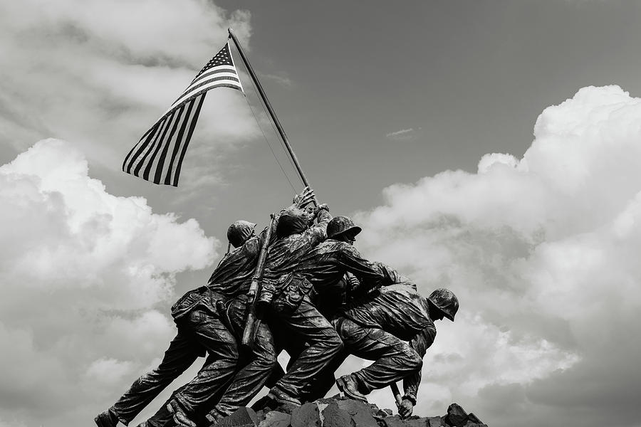 Iwo Jima Washington DC Photograph by Brandon Bourdages - Fine Art America