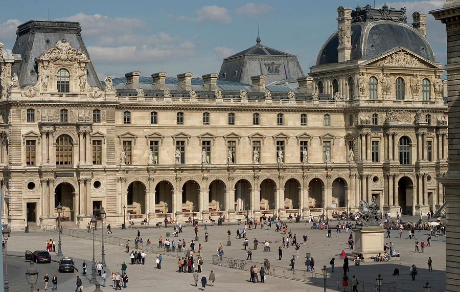Louvre Museum Photograph