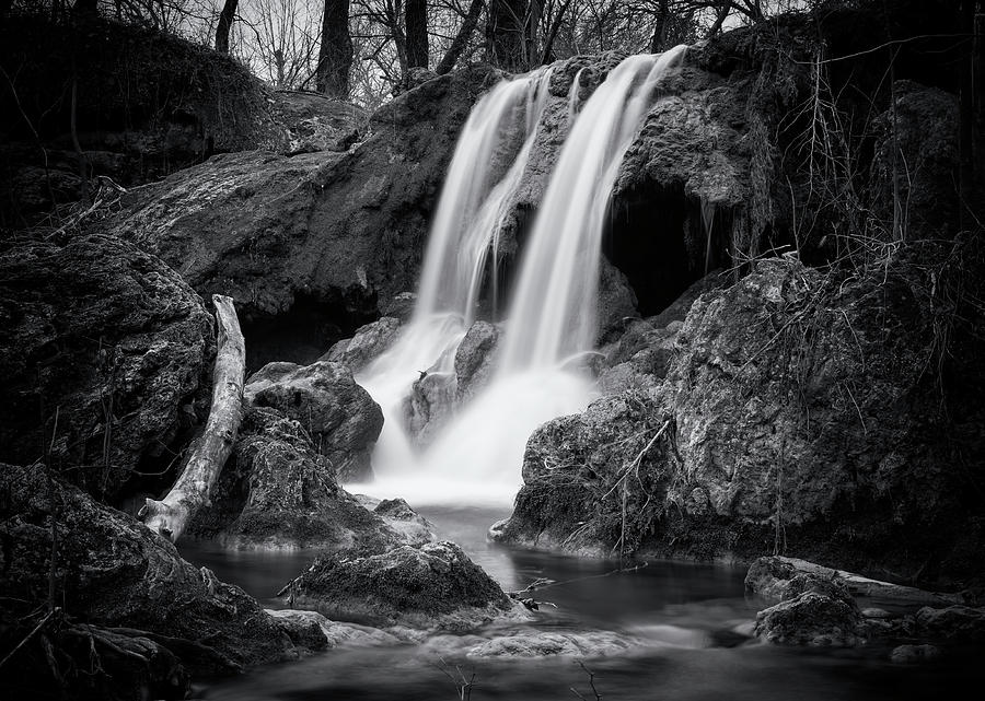 Nature Photograph - Price Falls II by Ricky Barnard