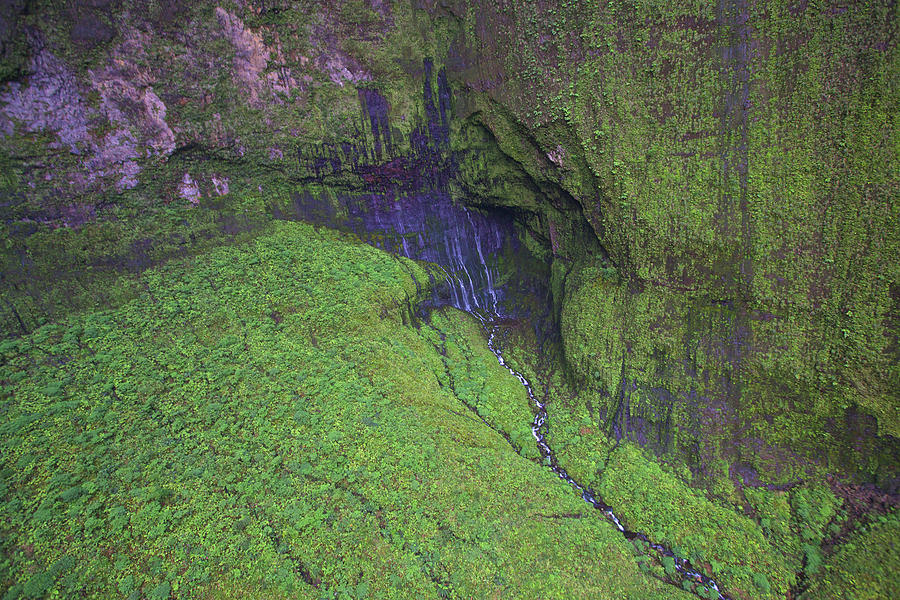 Weeping Wall Kauai #1 Photograph by Steven Lapkin