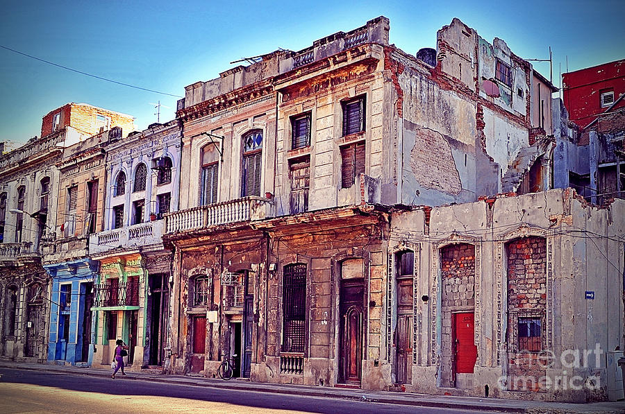 City Photograph - Havana Cuba #66 by Chris Andruskiewicz