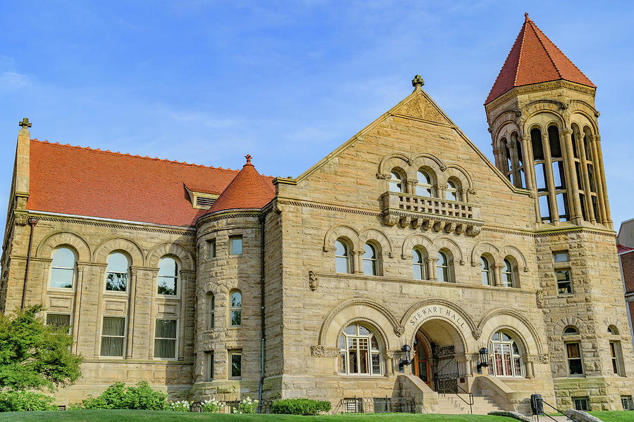 Stewart Hall at West Virginia University Photograph by Cityscape ...