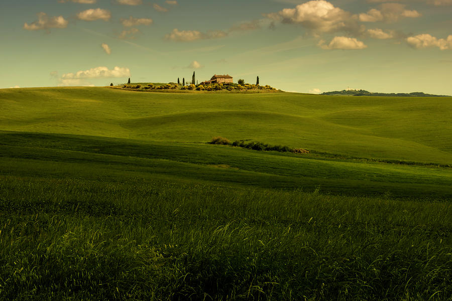 Val dOrcia Landscape #6 Photograph by Wolfgang Stocker