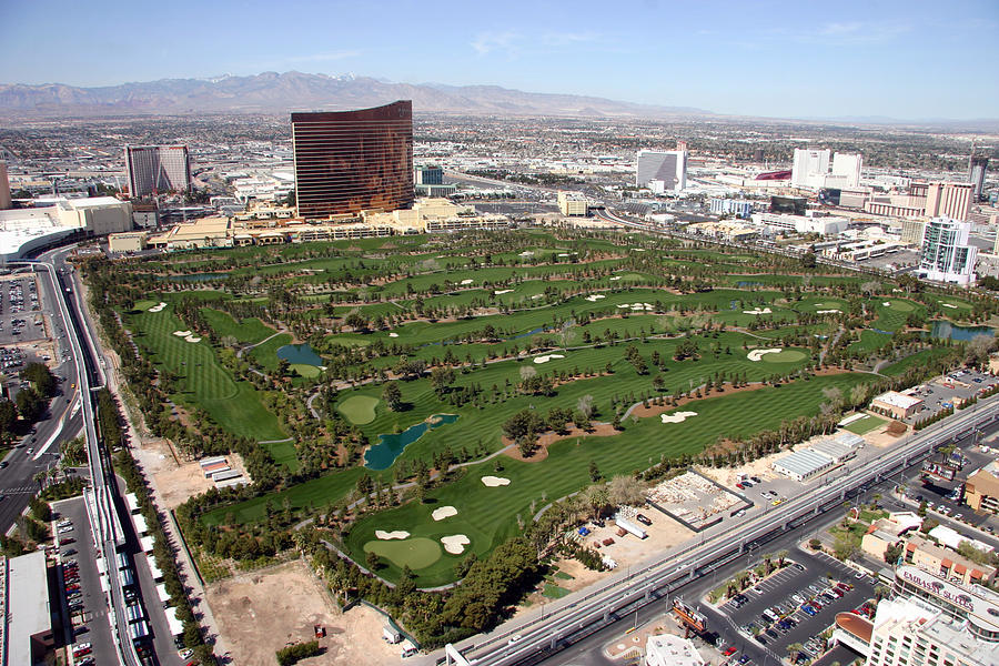 File:Wynn Las Vegas casino floor (2018).jpg - Wikipedia