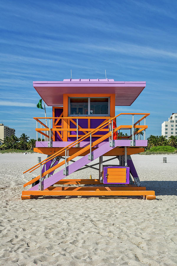 6985- Lifeguard Tower Photograph By David Lange 