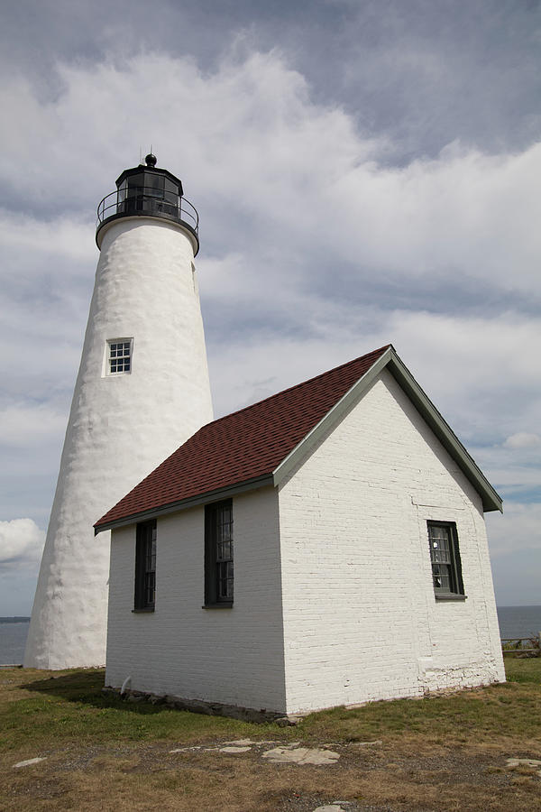 Bakers Island Lighthouse Salem #6 Photograph by Jeff Folger