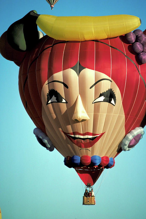 Albuquerque Photograph - Carmen Miranda Balloon in Albuquerque #7 by Carl Purcell
