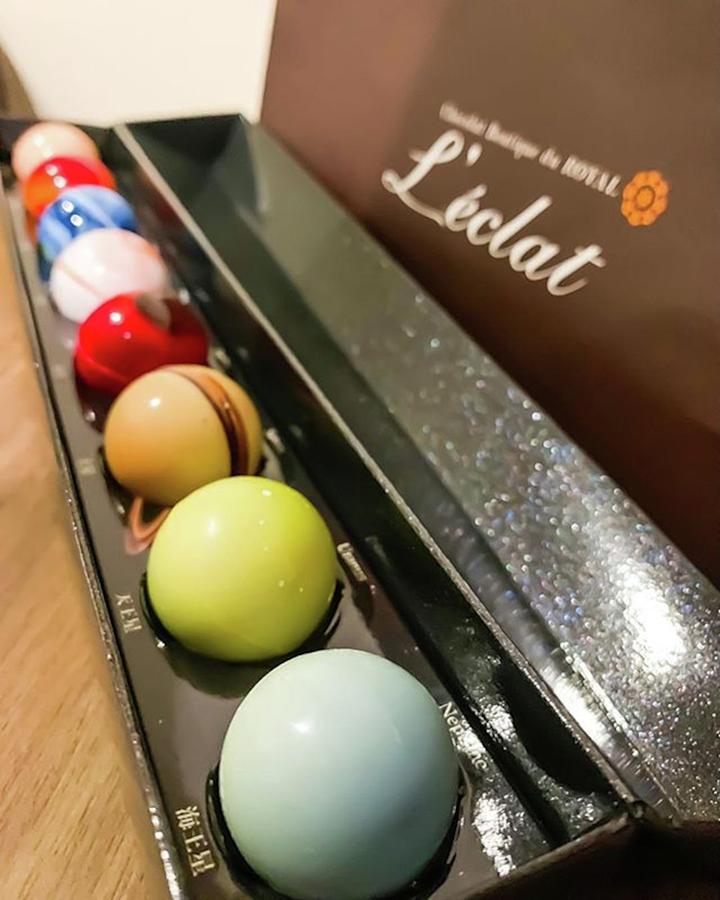 Chocolate Still Life Photograph - Instagram Photo #791550535118 by Ken Ishizuka