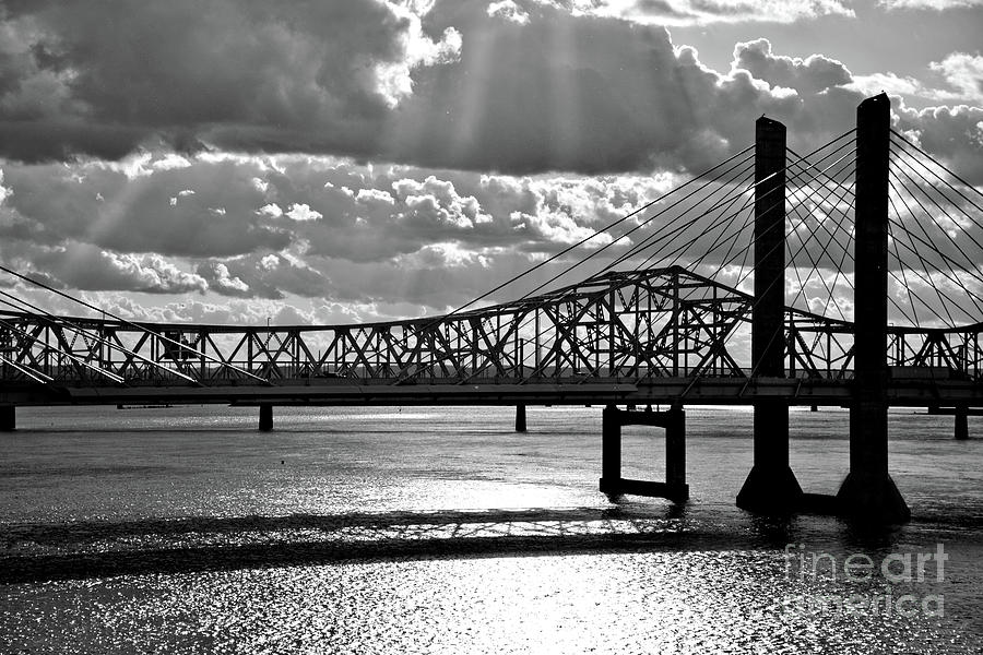 Abraham Lincoln Bridge Photograph by FineArtRoyal Joshua Mimbs