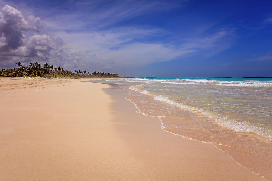 Dominicana Beach #8 Photograph by Peter Lakomy