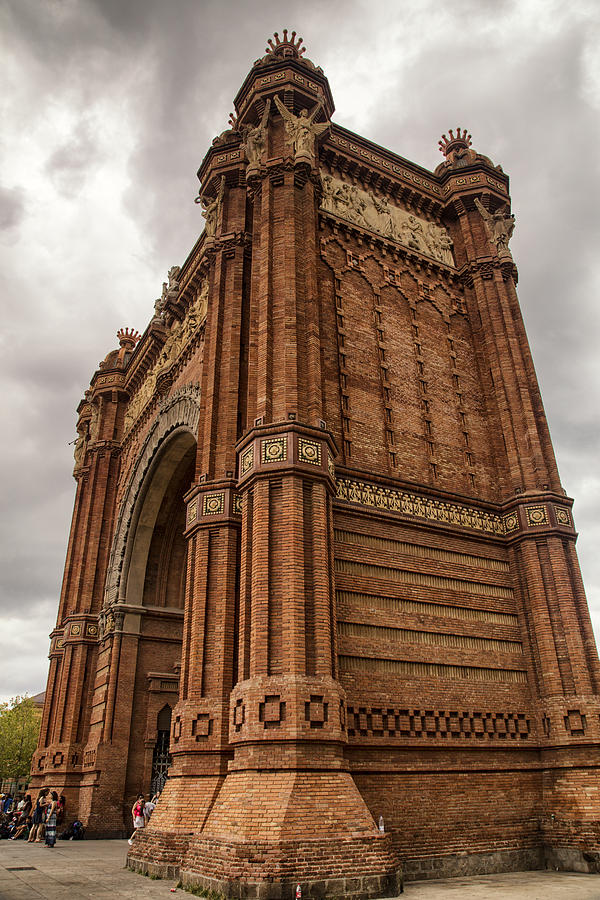 Barcelona Arc De Triomf Photograph by Georgia Clare