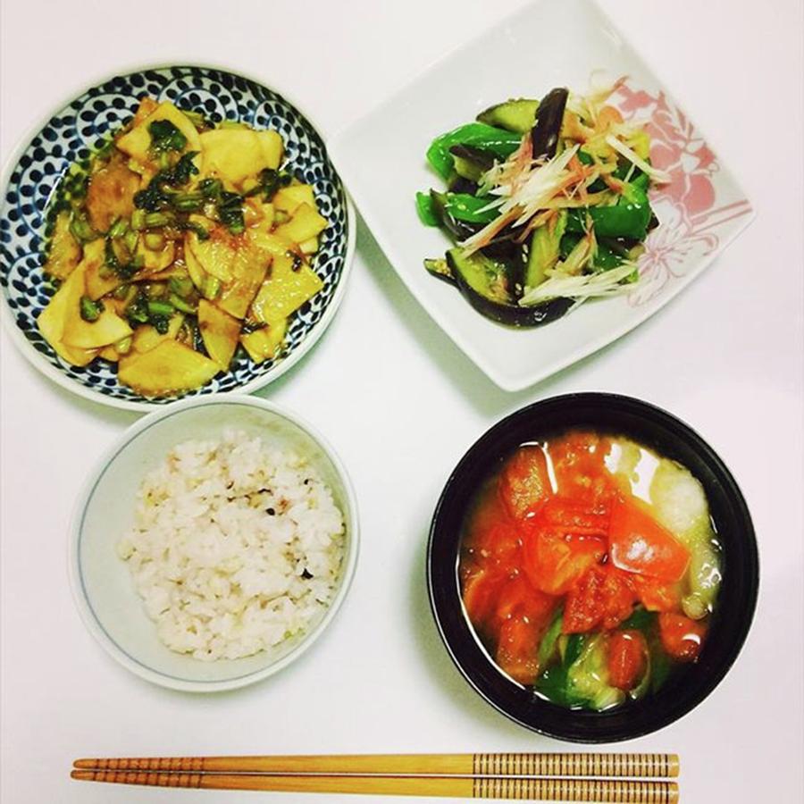Tomato Photograph - Instagram Photo #821473465522 by Terumi Saeki