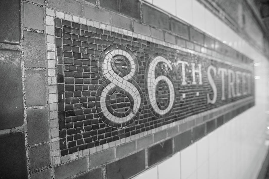 Black And White Photograph - 86th Street Subway  by John McGraw