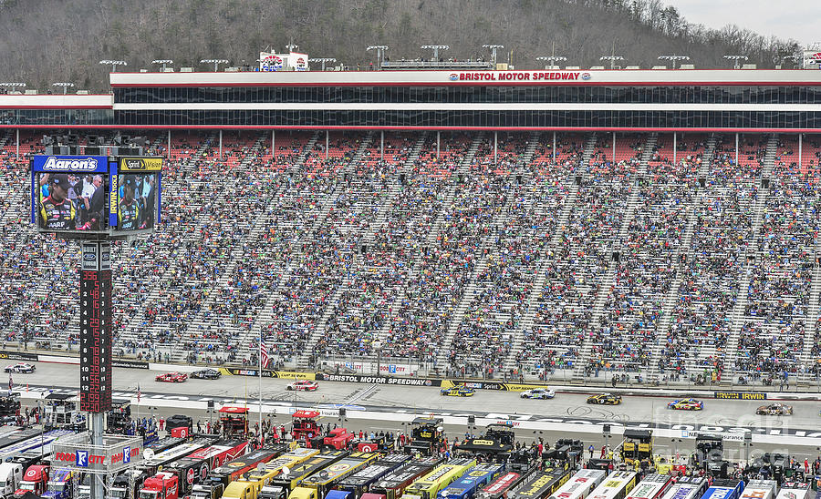 Bristol Motor Speedway during NASCAR Sprint Cup Food City 500 ...