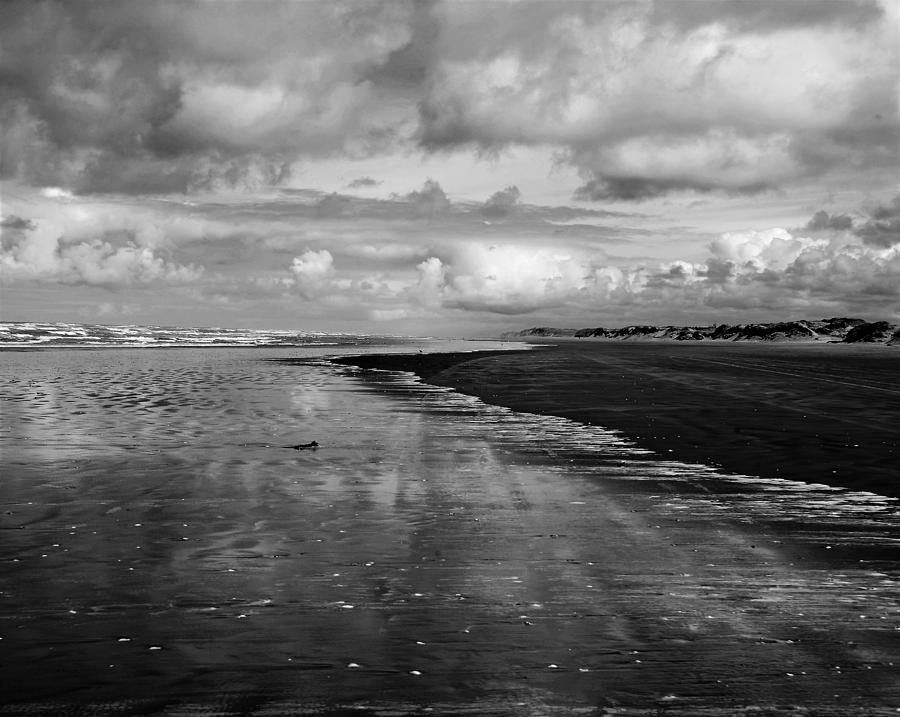 90 Mile Beach New Zealand Photograph by Heidi Fickinger