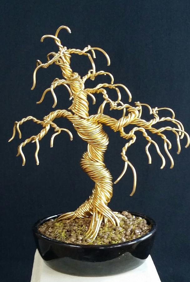 Large Gold Wire Tree Sculpture Sculpture by Ricks Tree Art - Fine