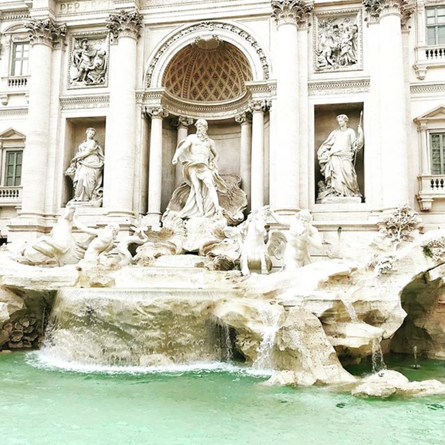 Italy Photograph - Instagram Photo #931553475476 by Keiko Kamahara
