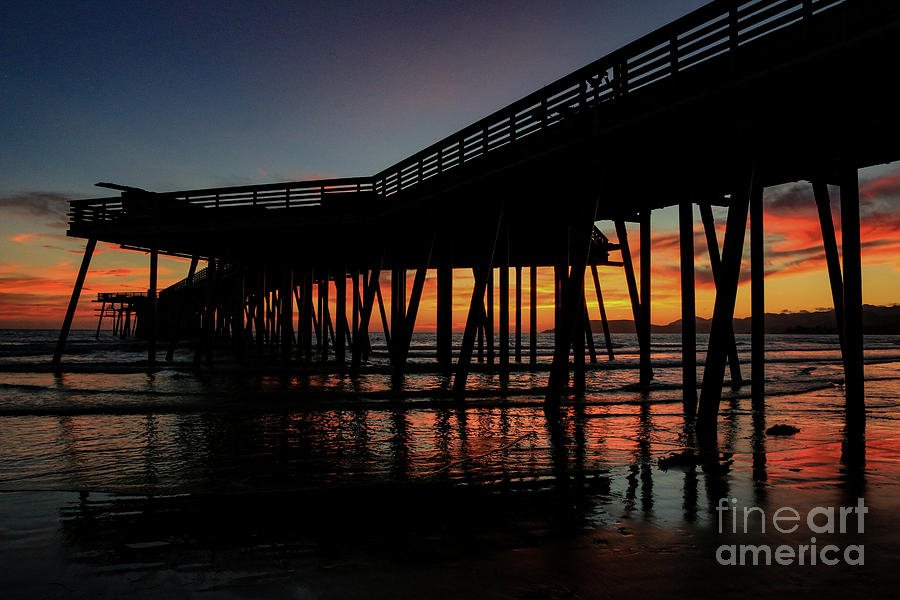 Pismo Pier Sunset 9805 Photograph by Craig Corwin