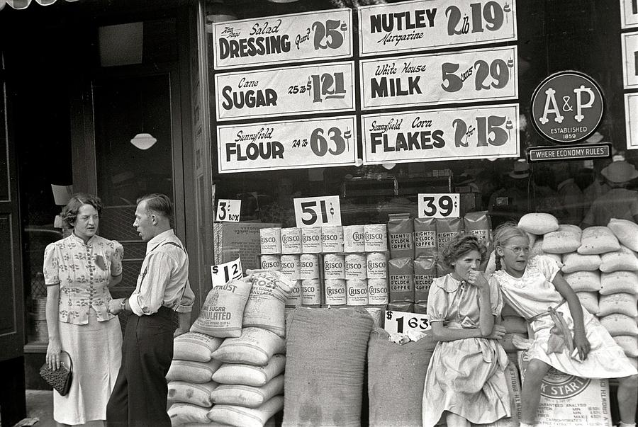 A and P store ben shahn fsa photo somerset ohio summer 1938 Photograph by David Lee Guss