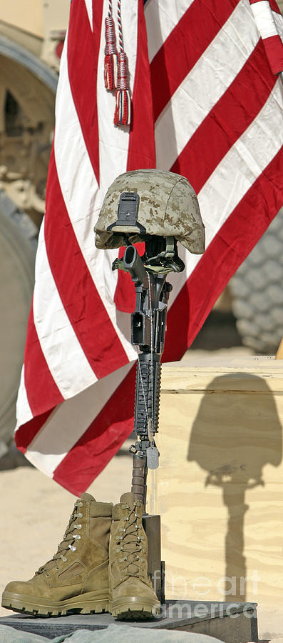A Battlefield Memorial Cross Rifle Photograph by Stocktrek Images