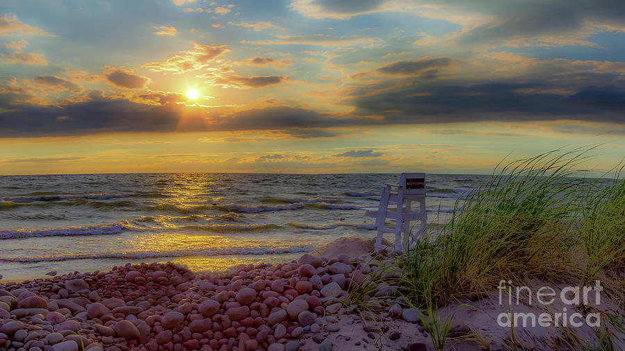 A Beachy Sunset Photograph by Rod Best