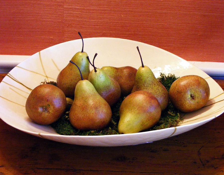 A Bowl of Red Pears Photograph by Margie Avellino